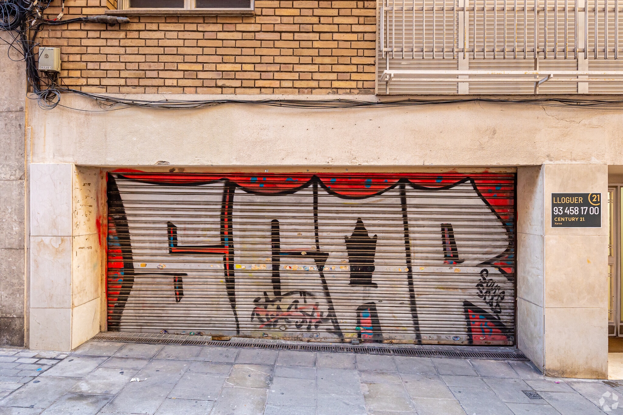 Retail in Barcelona, Barcelona for lease Building Photo- Image 1 of 6