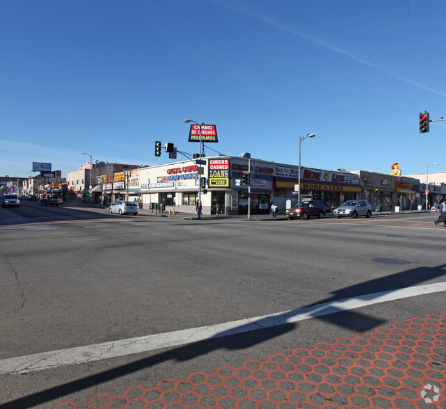 701 Alvarado St, Los Angeles, CA for lease - Primary Photo - Image 1 of 9