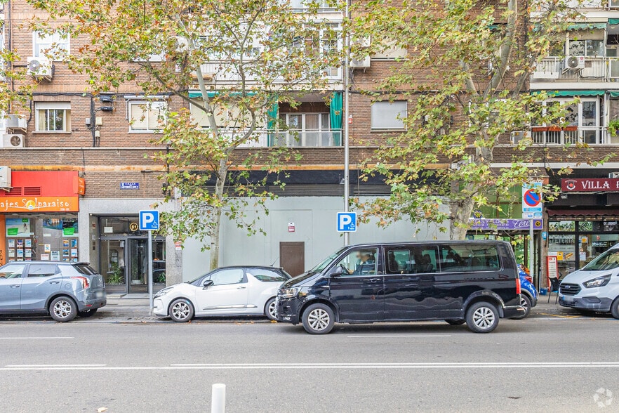 Calle Antonio López, 61, Madrid, Madrid à louer - Photo du bâtiment - Image 3 de 4
