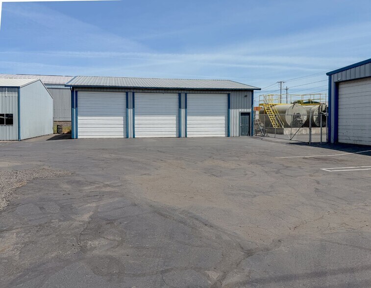 5175 Chicago St SE, Turner, OR for lease - Building Photo - Image 3 of 6