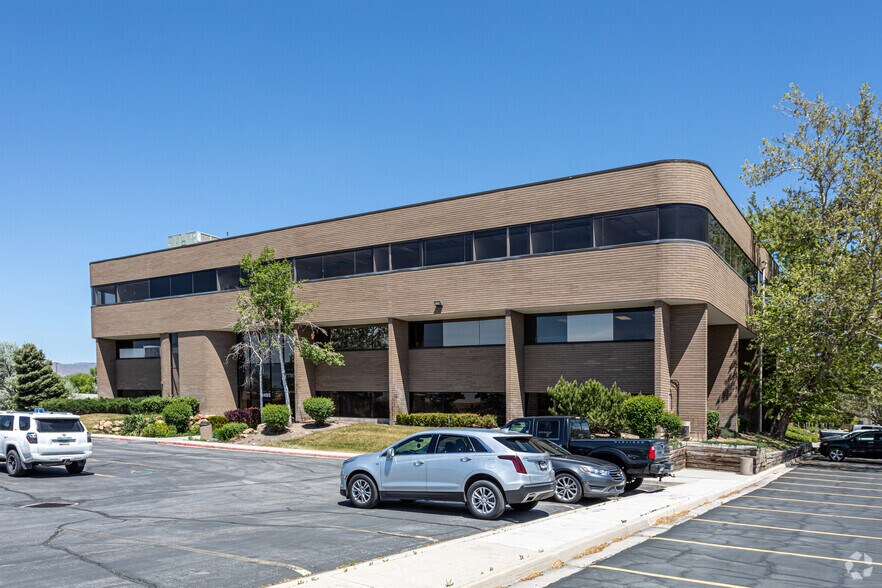 1455 W 2200 S, Salt Lake City, UT à louer - Photo du bâtiment - Image 2 de 16