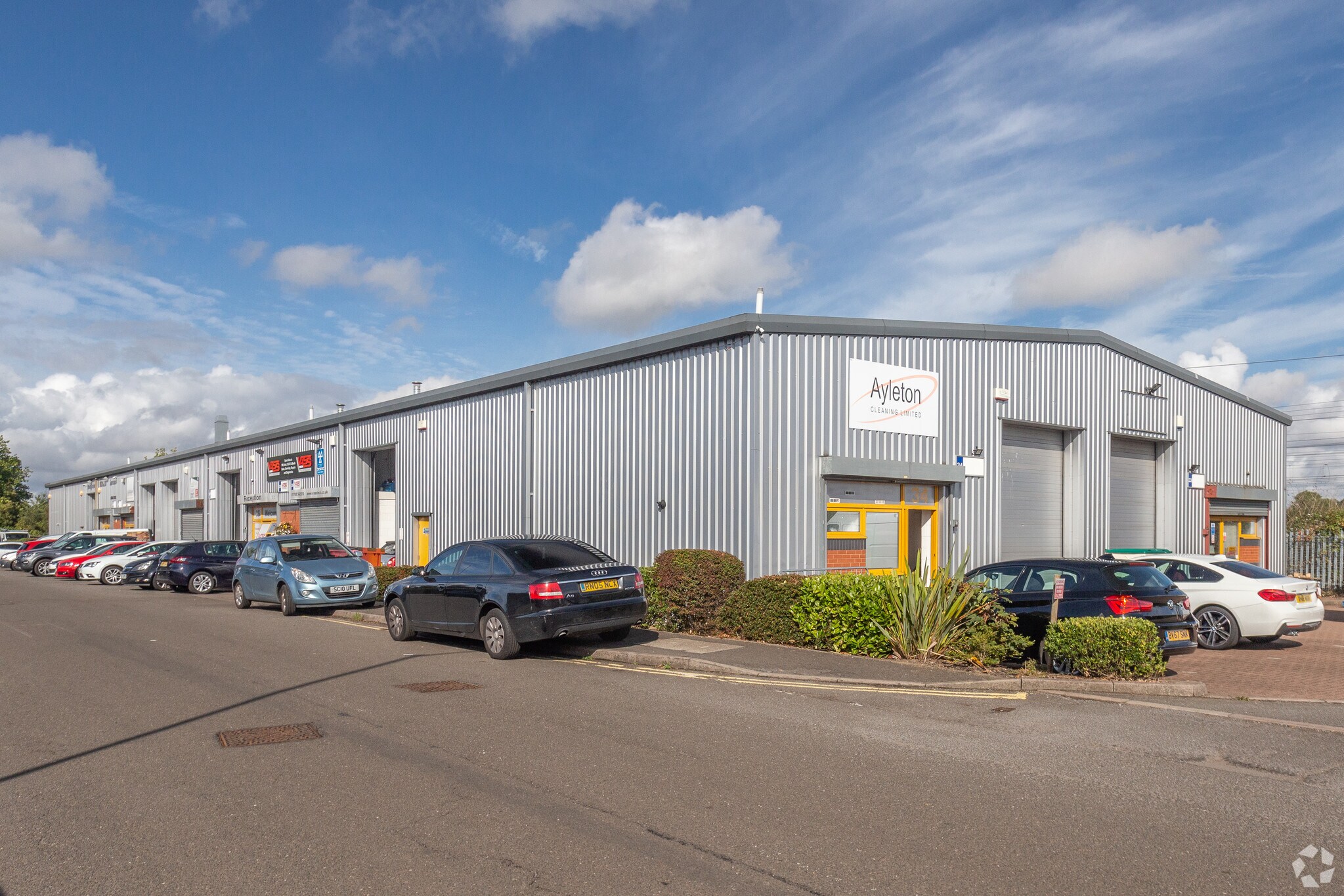 Woodside Park, Rugby for lease Primary Photo- Image 1 of 3