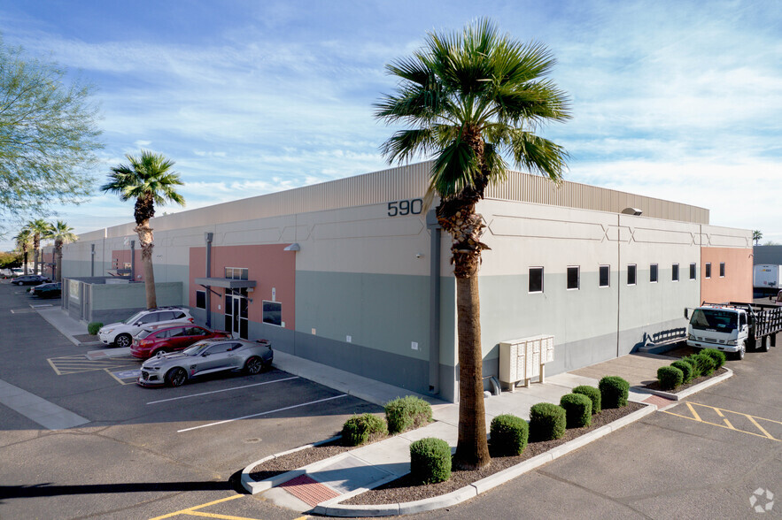 590 N 54th St, Chandler, AZ for lease - Building Photo - Image 1 of 3