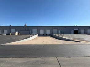 1430-1454 W 12th Pl, Tempe, AZ à louer Photo intérieure- Image 2 de 11