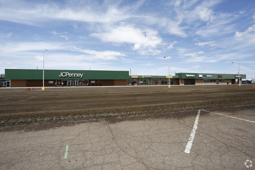 100 Broadway St, Sterling, CO à louer - Photo du bâtiment - Image 2 de 5