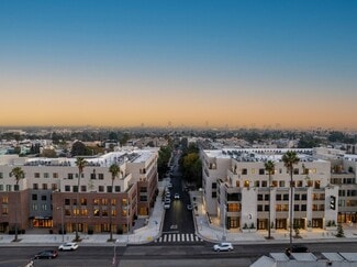 More details for 7520-7566 W Sunset Blvd, Los Angeles, CA - Retail for Lease