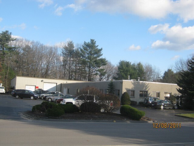 4 Industrial Park Rd, Medway, MA à louer Photo principale- Image 1 de 7