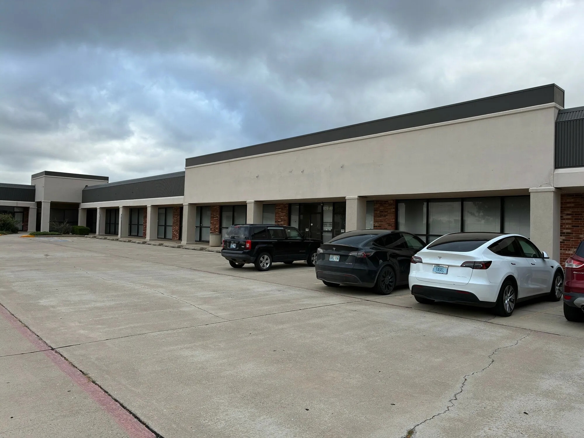 9210 S Western Ave, Oklahoma City, OK à louer Photo du bâtiment- Image 1 de 15