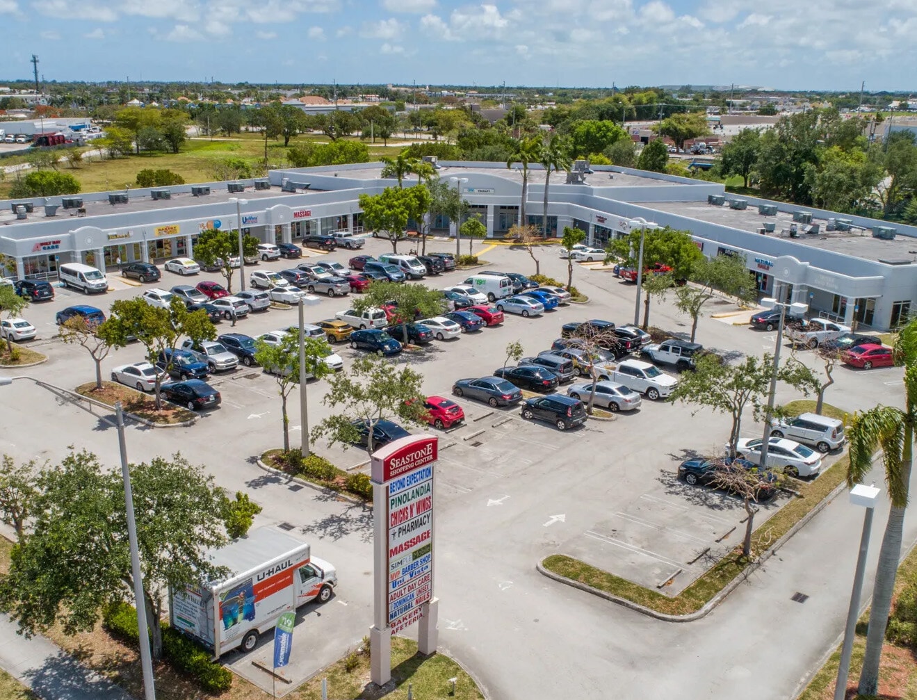 10900-10954 SW 184th St, Miami, FL à louer Photo du bâtiment- Image 1 de 7