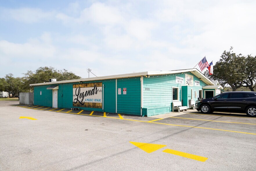 3720 Highway 35, Fulton, TX à vendre - Photo du bâtiment - Image 3 de 9