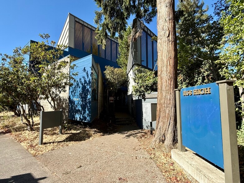 1158 High St, Eugene, OR à louer - Photo du bâtiment - Image 1 de 14