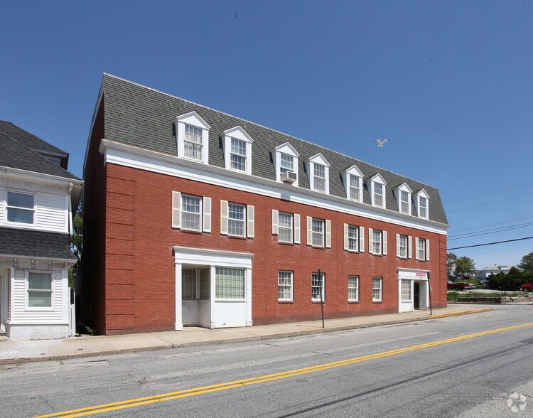 514-520 Thames St, Groton, CT à vendre - Photo du bâtiment - Image 2 de 8