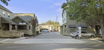 621-627 13th St, Modesto, CA for lease Interior Photo- Image 2 of 12