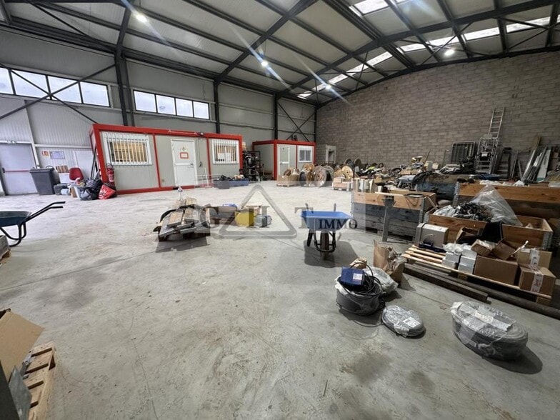 Industrial in Vigneux-sur-Seine for lease - Interior Photo - Image 2 of 2