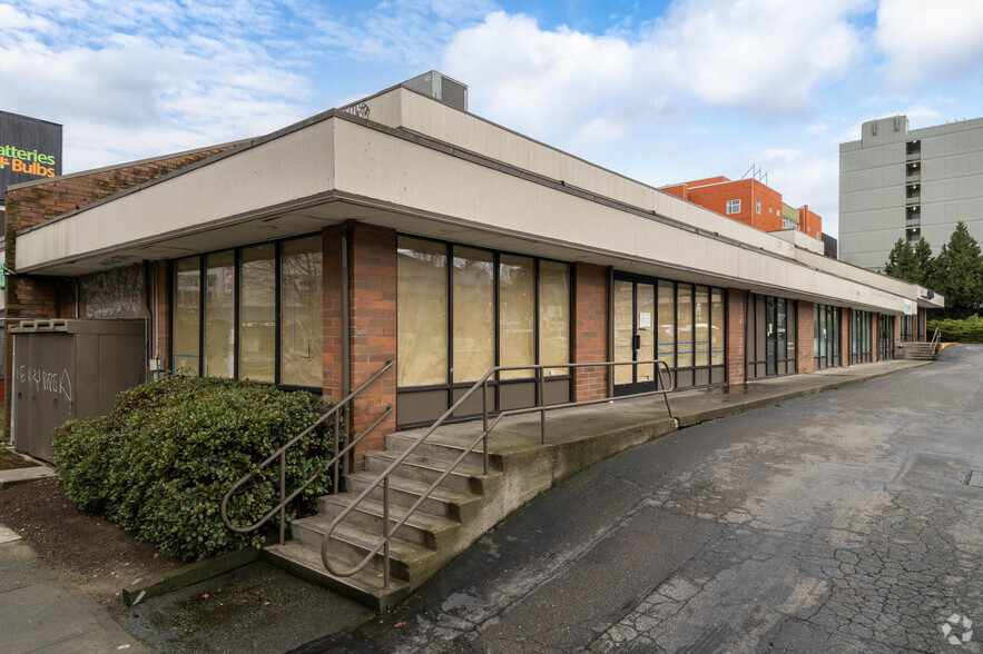 540 NE Northgate Way, Seattle, WA for sale - Primary Photo - Image 1 of 1