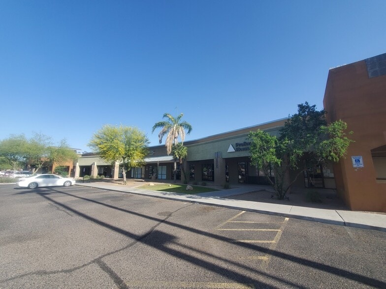5111-5159 W Thunderbird Rd, Glendale, AZ à louer - Photo du bâtiment - Image 2 de 9
