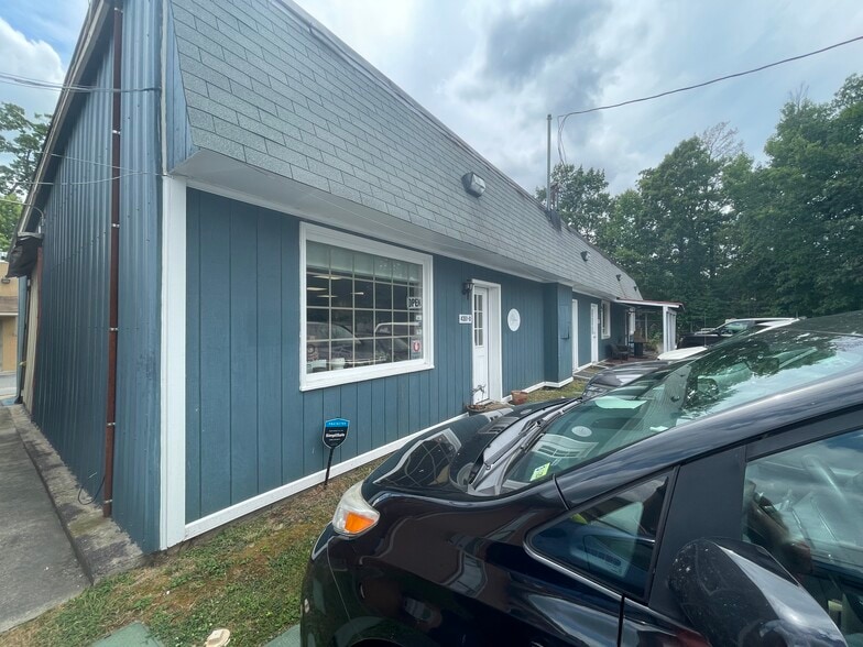 4391 Ironbound Rd, Williamsburg, VA for lease - Building Photo - Image 2 of 13
