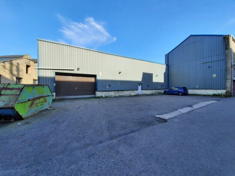 Burnley Rd, Colne à louer - Photo du bâtiment - Image 1 de 4