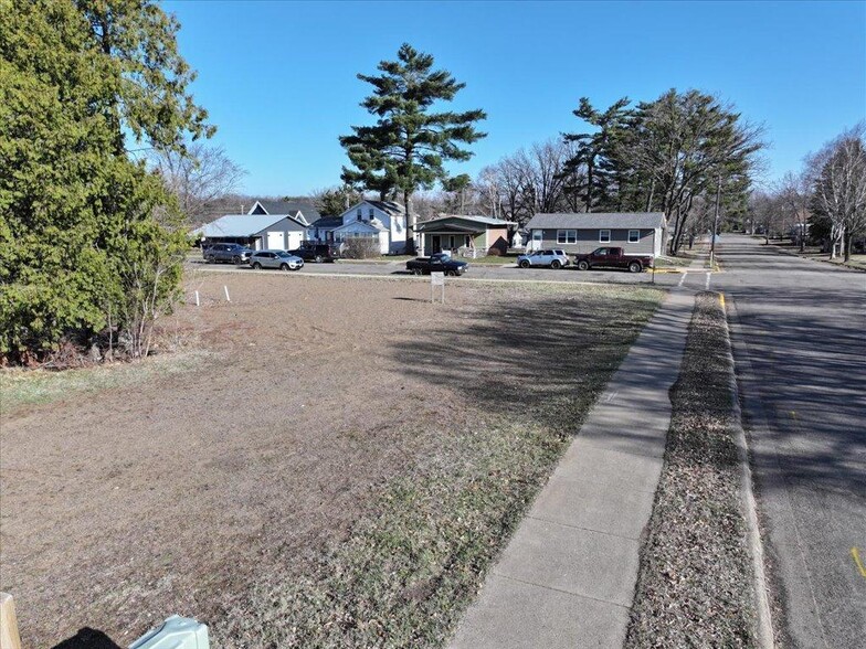 206 1st St NW, Crosby, MN for sale - Aerial - Image 3 of 7