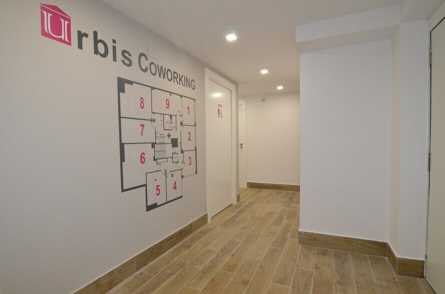Office in Salamanca, Salamanca for lease - Interior Photo - Image 3 of 38