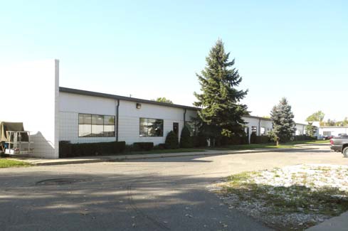 1195 Rochester Rd, Troy, MI à louer - Photo du bâtiment - Image 2 de 7