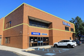 Plus de détails pour 1834 W Oregon Ave, Philadelphia, PA - Bureau/Médical à louer