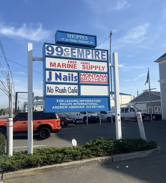 391-403 S Main St, Freeport, NY for lease - Building Photo - Image 3 of 4