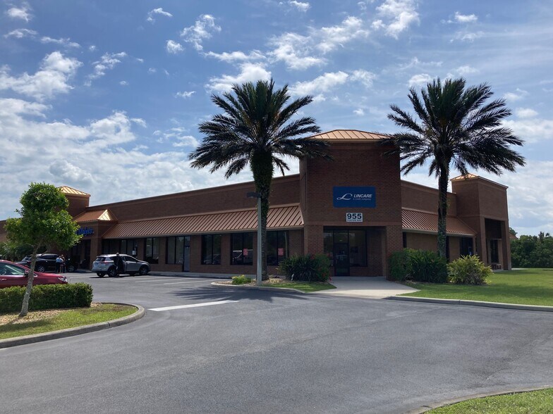 955 Foster Way, South Daytona, FL à vendre - Photo principale - Image 2 de 12