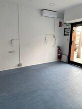 Commerce de détail dans Sant Feliu de Llobregat, Barcelona à louer Photo intérieure- Image 1 de 6