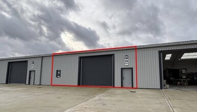 Milnhay Rd, Nottingham à louer Photo du bâtiment- Image 1 de 3