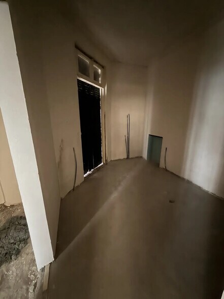 Commerce de détail dans Paris à louer - Photo intérieure - Image 2 de 6