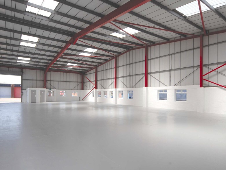 Westbrook Rd, Manchester for lease - Interior Photo - Image 2 of 3