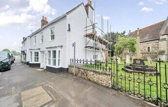 High St, Ripley à louer Photo du bâtiment- Image 2 de 5