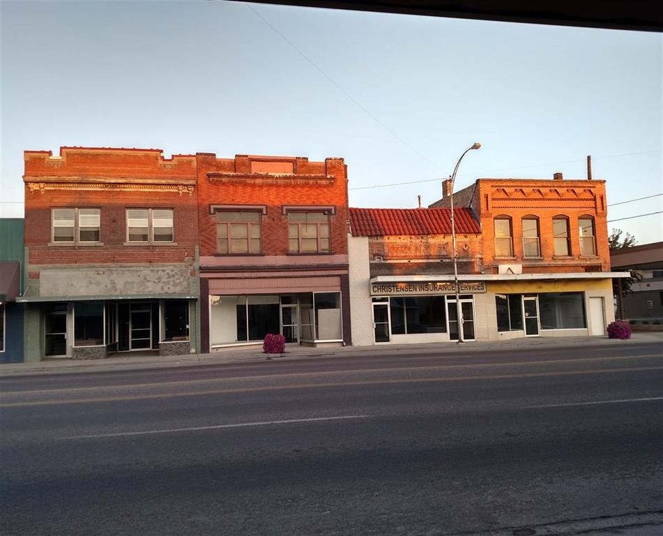 1222 Overland Ave, Burley, ID for sale Building Photo- Image 1 of 1