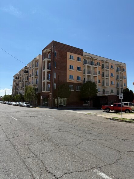 501 S Campbell St, El Paso, TX à louer - Photo du bâtiment - Image 2 de 7