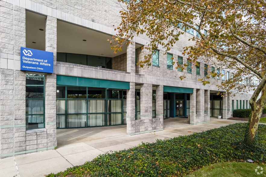 5801 Allentown Rd, Camp Springs, MD for lease - Building Photo - Image 3 of 5