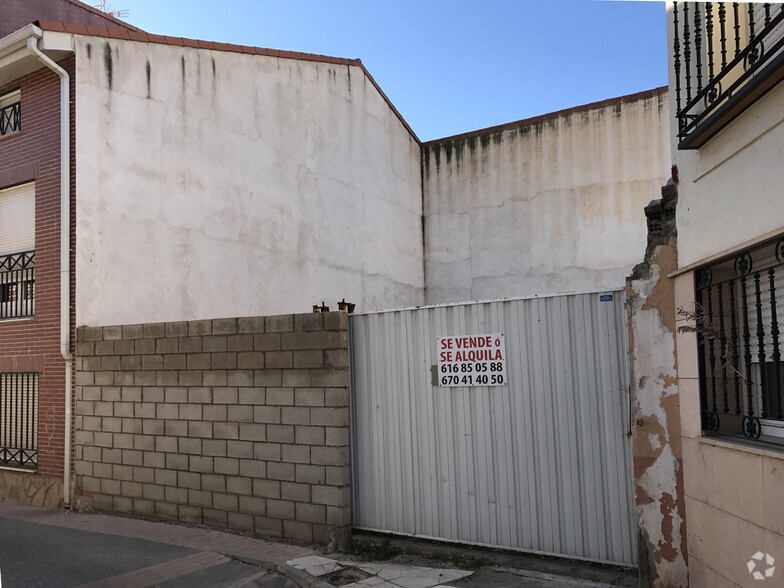 Calle de Valmores, 3, Alovera, Guadalajara for sale - Primary Photo - Image 1 of 1