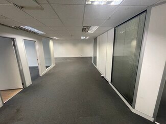 More details for Oakcroft Rd, Chessington - Office for Lease