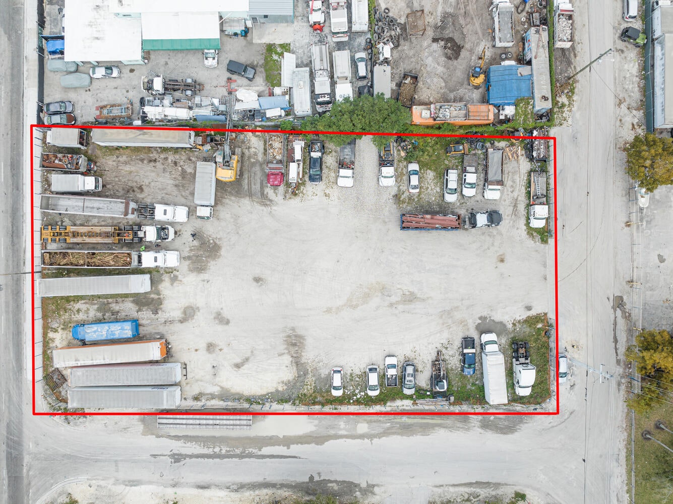 7133 NW 27th Ave, Miami, FL for lease Primary Photo- Image 1 of 4