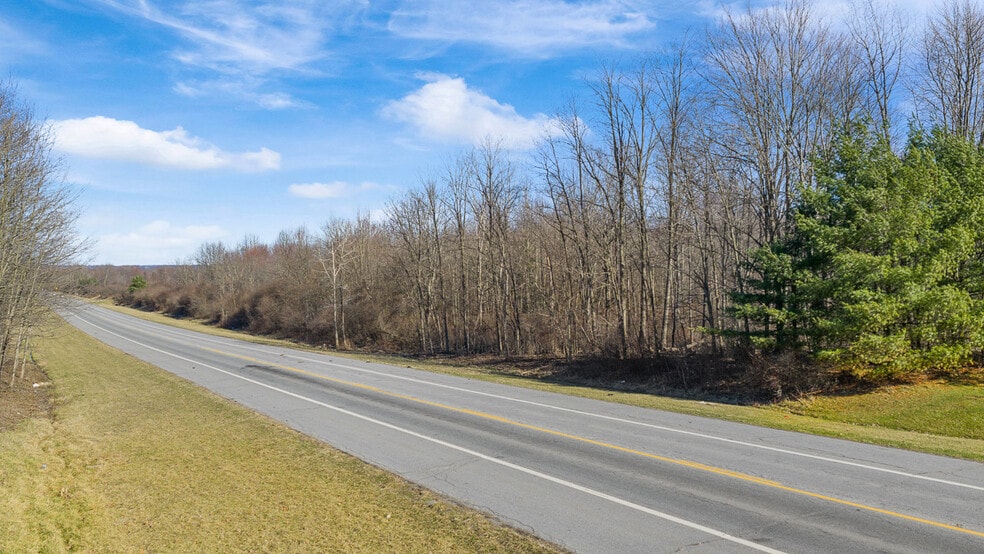Gladdis St. SW St, Massillon, OH for sale - Building Photo - Image 3 of 19