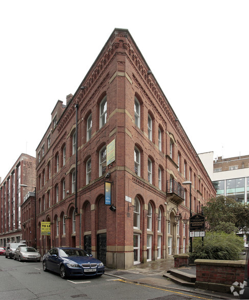 1 North Para, Manchester for lease - Building Photo - Image 2 of 13