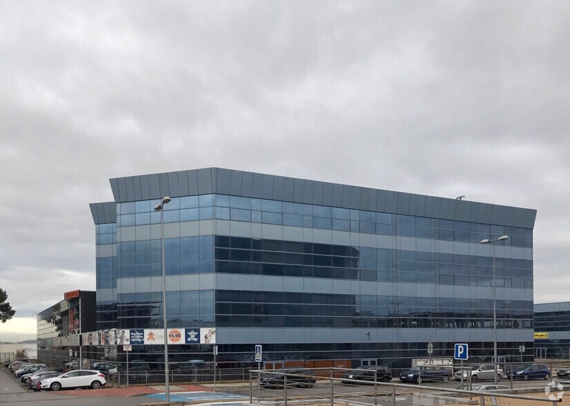 Avenida Madrid, 88, Arganda del Rey, Madrid for lease - Building Photo - Image 2 of 6