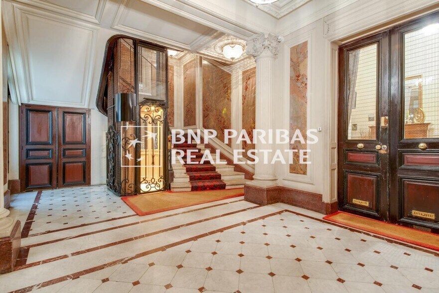37 Rue Galilée, Paris à louer - Hall d’entrée - Image 2 de 12