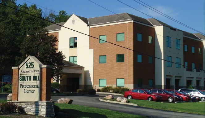 525 Alexandria Pike, Southgate, KY for lease - Building Photo - Image 1 of 6