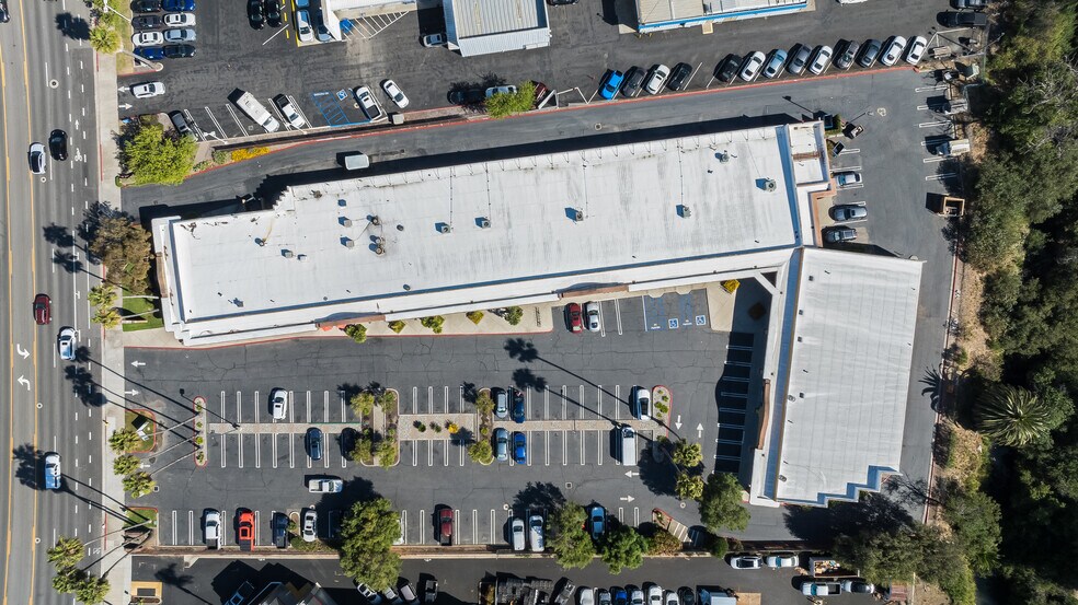 12300 Los Osos Valley Rd, San Luis Obispo, CA à louer - Photo du bâtiment - Image 3 de 5