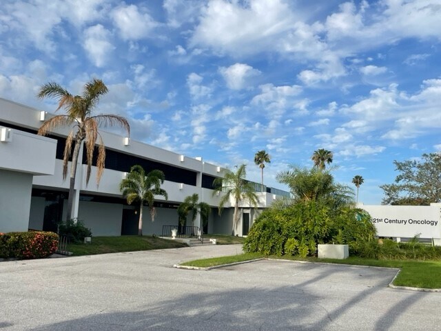 3663 Bee Ridge Rd, Sarasota, FL à louer - Photo du bâtiment - Image 2 de 24