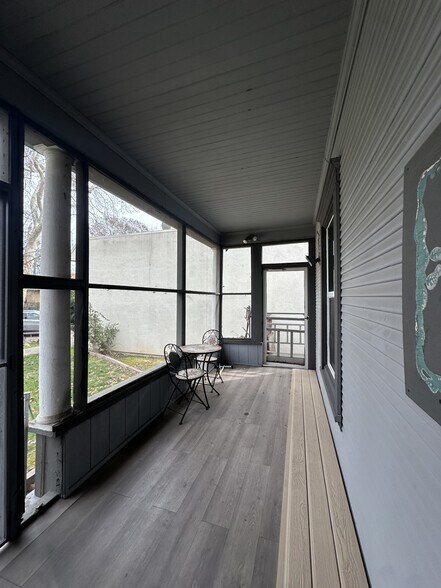 615 15th St, Modesto, CA à vendre - Photo du bâtiment - Image 3 de 24