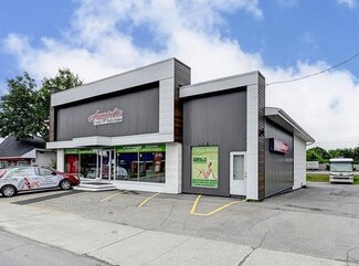 Plus de détails pour 10765 Boul De L'ormière, Québec, QC - Vente au détail à vendre