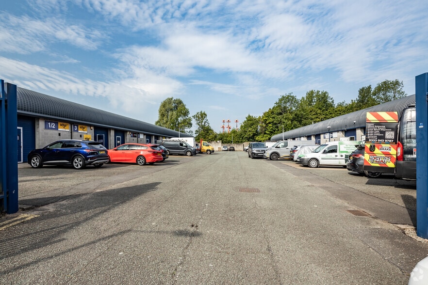 Jensen Ct, Runcorn for lease - Building Photo - Image 3 of 6