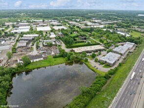 14044 W Petronella Dr, Libertyville, IL - AERIAL  map view - Image1
